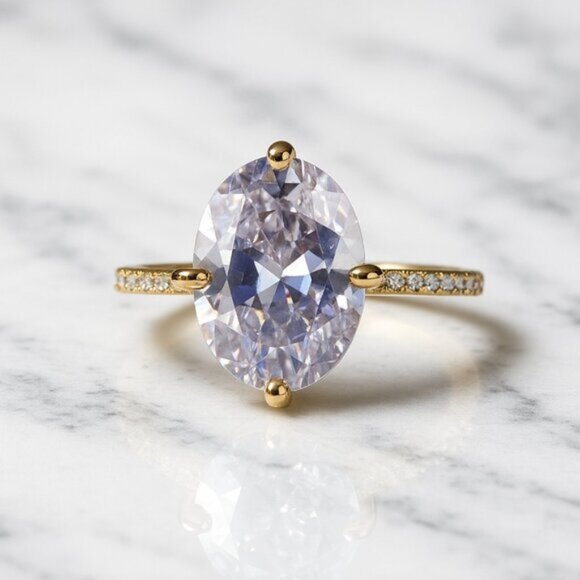 “Bianca” Oval Travel Ring - Picture 1 of 2